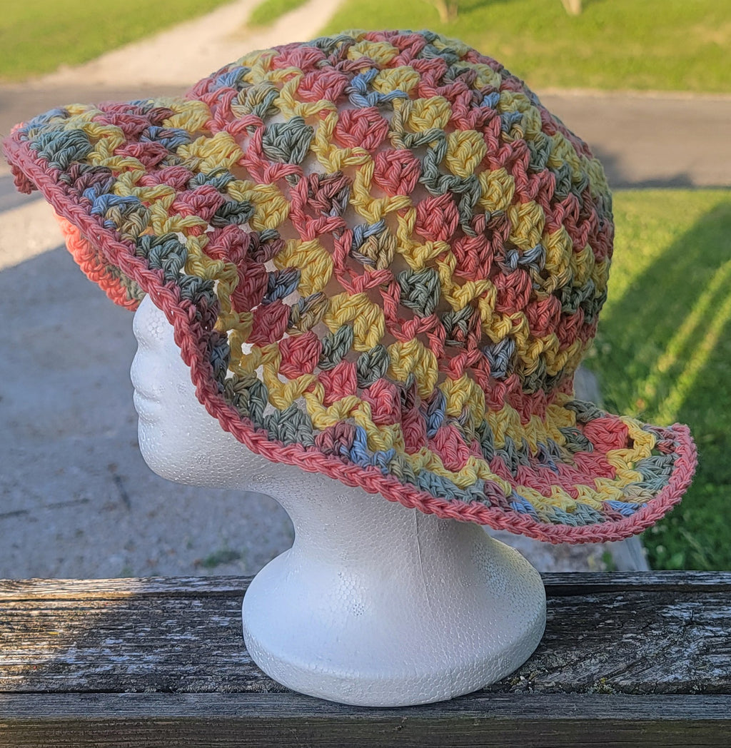 Bucket Hat