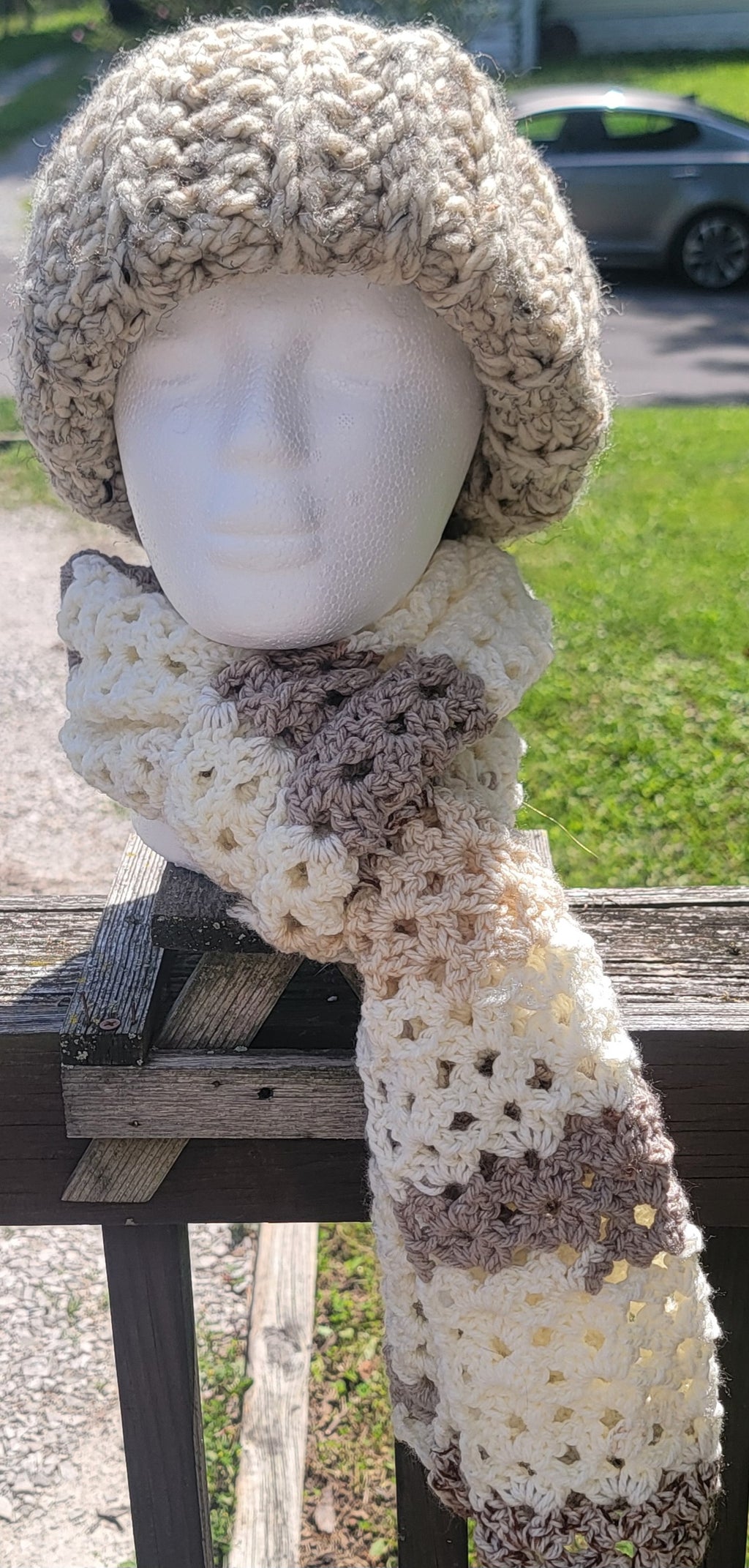 Crochet scarf