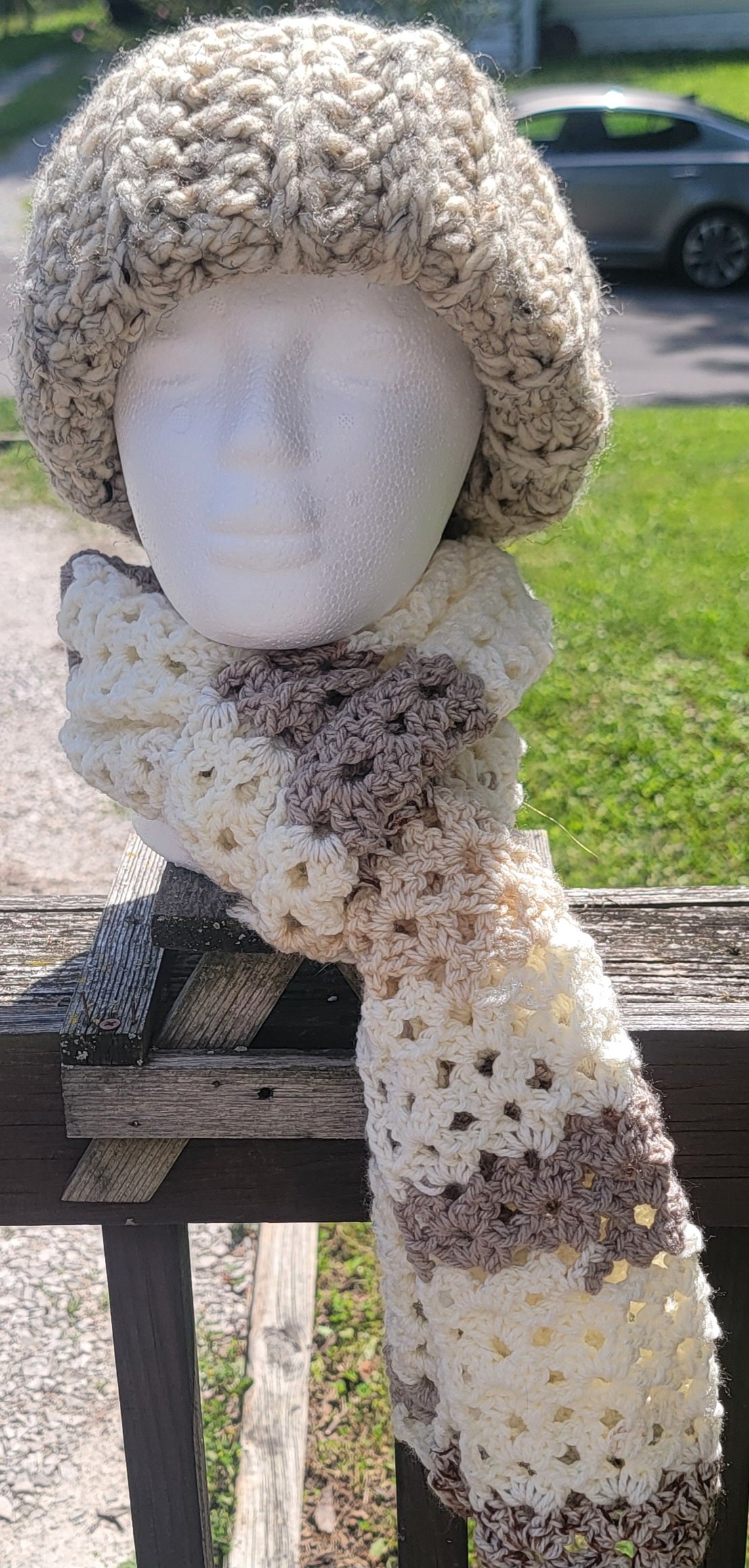 Crochet scarf