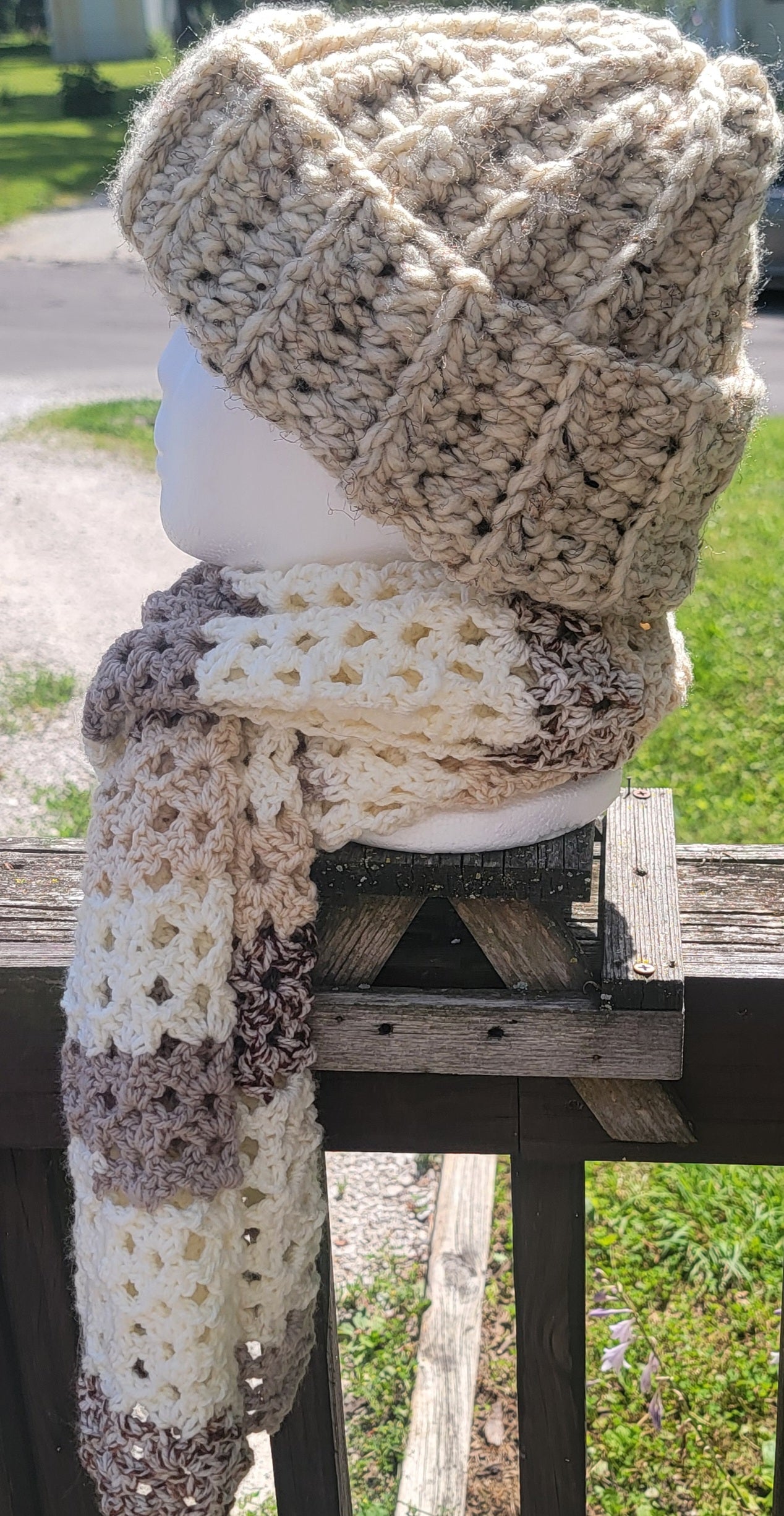 Crochet scarf